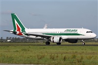 Alfonso Sols - Asociacin Canary Islands Spotting. Click to see full size photo