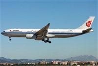 Jose Bornay - Spotters Barcelona - El Prat. Click to see full size photo