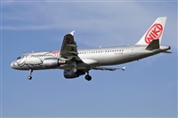 Jordi Rull Dalmau.Spotters BCN-El Prat. Click to see full size photo