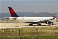 Jordi Rull Dalmau.Spotters BCN-El Prat. Click to see full size photo