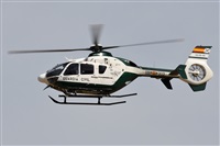�Anonymous aviation photographer-AIRE.ORG. Click to see full size photo