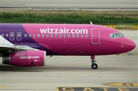 Adolfmalet-Spotters Barcelona-El Prat. Click to see full size photo
