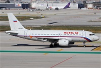 Jos Miguel Bernases - Noisy Spotters. Click to see full size photo