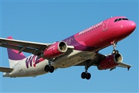 Jose Bornay - Spotters Barcelona - El Prat. Click to see full size photo