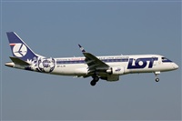 Rodrigo Carvalho - Noisy Spotters. Click to see full size photo