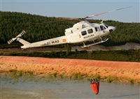 Anonymous aviation photographer-AIRE.ORG. Click to see full size photo
