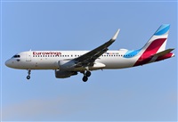 Adolfmalet-Spotters Barcelona-El Prat. Click to see full size photo