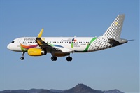 Jordi Rull Dalmau.Spotters BCN-El Prat. Click to see full size photo