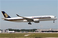 Gabriele Fontana - Tuscan Aviation. Click to see full size photo
