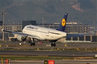 Jorge Medina - Spotters Barcelona - El Prat. Click to see full size photo