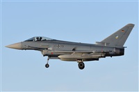 Anonymous aviation photographer-AIRE.ORG. Click to see full size photo