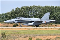 �Anonymous aviation photographer-AIRE.ORG. Click to see full size photo