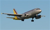 Pere  Escala - Spotters Barcelona-El Prat. Click to see full size photo