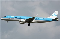 Rodrigo Carvalho - Noisy Spotters. Click to see full size photo