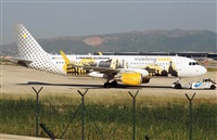 Adolfmalet-Spotters Barcelona-El Prat. Click to see full size photo