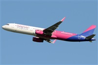 Gabriele Fontana - Tuscan Aviation. Click to see full size photo