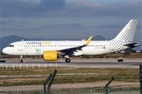 �Oscar Mart�nez spotter Barcelona el Prat. Click to see full size photo