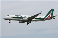 Adolfmalet-Spotters Barcelona-El Prat. Click to see full size photo