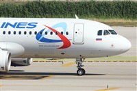 Adolfmalet-Spotters Barcelona-El Prat. Click to see full size photo