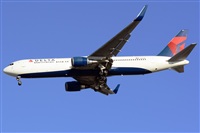 Adolfmalet-Spotters Barcelona-El Prat. Click to see full size photo