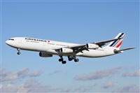 Jordi Rull Dalmau.Spotters BCN-El Prat. Click to see full size photo