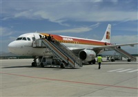 Jordi Rull Dalmau.Spotters BCN-El Prat. Click to see full size photo