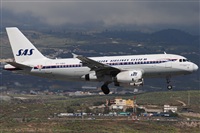 Moiss Surez-Canary Islands Spotting. Click to see full size photo