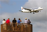 Pere  Escala - Spotters Barcelona-El Prat. Click to see full size photo