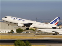 Filipe Pires www.portugalspotters.org. Click to see full size photo