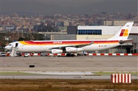 Pere  Escala - Spotters Barcelona-El Prat. Click to see full size photo