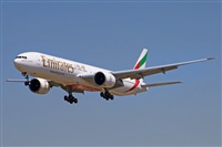 Jordi Rull Dalmau.Spotters BCN-El Prat. Click to see full size photo