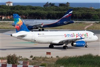Miguel Alia - Noisy Spotters. Click to see full size photo