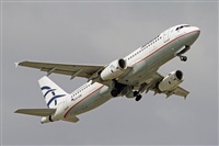Jordi Rull Dalmau.Spotters BCN-El Prat. Click to see full size photo