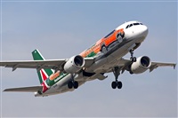 Pere  Escala - Spotters Barcelona-El Prat. Click to see full size photo
