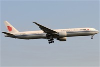 Gabriele Fontana - Tuscan Aviation. Click to see full size photo