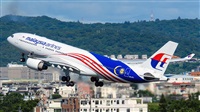 Huang ChengJen. Click to see full size photo