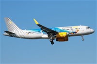 Cele - Spotters BCN. Click to see full size photo