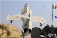 Gabriele Fontana - Tuscan Aviation. Click to see full size photo