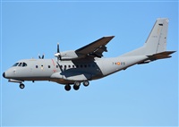 Anonymous aviation photographer-AIRE.ORG. Click to see full size photo