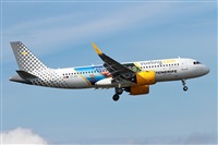 Cele - Spotters BCN. Click to see full size photo