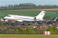 �Tam�s. Click to see full size photo