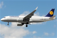 �Gabriele Fontana - Tuscan Aviation. Click to see full size photo