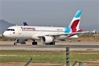 �Oscar Mart�nez spotter Barcelona el Prat. Click to see full size photo
