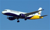 Adolfmalet-Spotters Barcelona-El Prat. Click to see full size photo