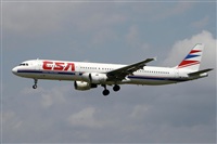 Jordi Rull Dalmau.Spotters BCN-El Prat. Click to see full size photo