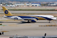 Adolfmalet-Spotters Barcelona-El Prat. Click to see full size photo