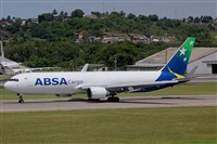 Rodrigo Carvalho - Noisy Spotters. Click to see full size photo