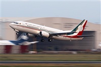 Ivn Cabrero. Spotters Mxico City. Click to see full size photo