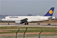 �Oscar Mart�nez spotter Barcelona el Prat. Click to see full size photo