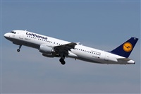 Adolfmalet-Spotters Barcelona-El Prat. Click to see full size photo